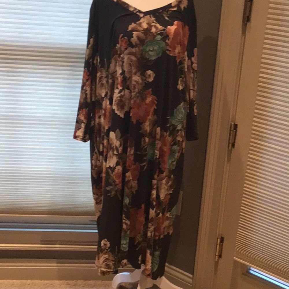 Maxi fall dress.